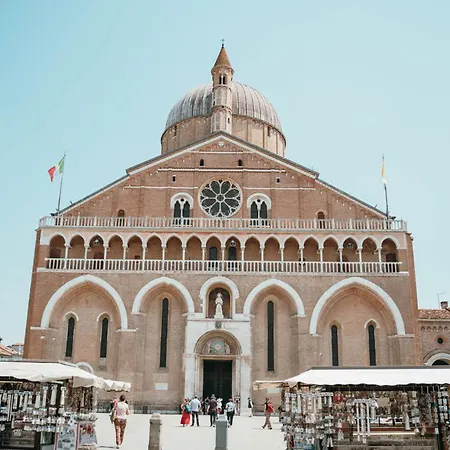 Pensionat Alloggi Liviana Pontecorvo 4*