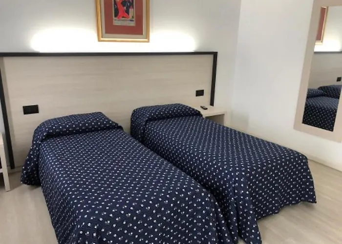 Alloggi Pontecorvo Liviana 4*